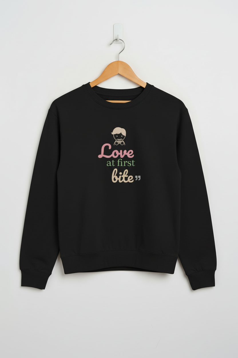 Love at first Bite Graphic Sweatshirt