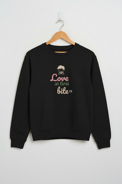 Love at first Bite Graphic Sweatshirt